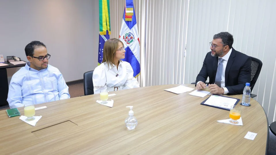 Wilson Lima viabiliza voo direto do Amazonas para a República Dominicana a partir de 2025