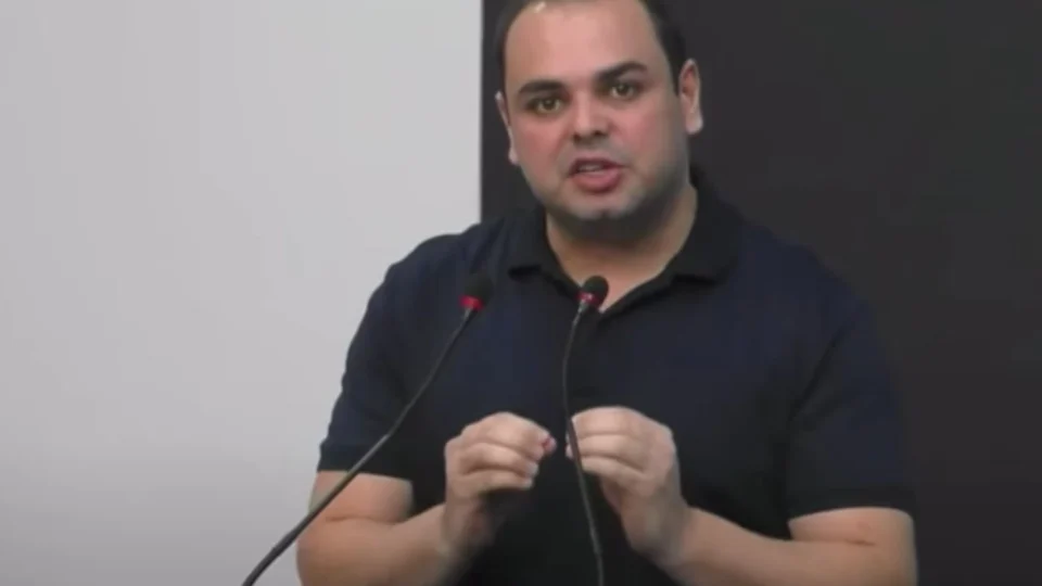 Roberto Cidade: ‘Para Manaus mudar de verdade, é necessário trocar o prefeito’