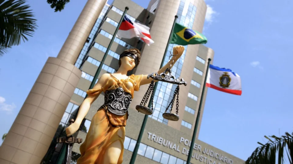 TJAM divulga edital de processo seletivo com 23 vagas para juiz leigo