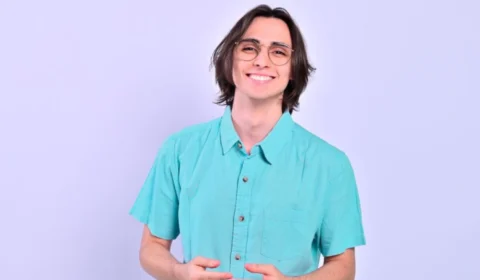 Plano de governo de Amom é 19 vezes maior que a média