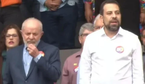 Ato com Boulos e Lula tem Hino Nacional em linguagem neutra: “Filhe teu”