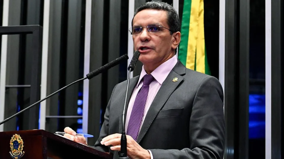 Mecias de Jesus convoca Lula a conhecer realidade de Roraima e atuar contra ditadura de Maduro