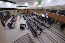 Vereadores criticam gestão da água em Manaus e cobram ação do prefeito David Almeida