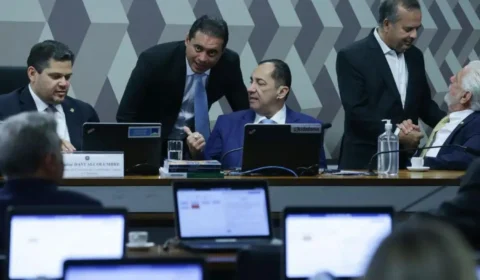 CCJ do Senado reduz prazo de inelegibilidade previsto na Ficha Limpa