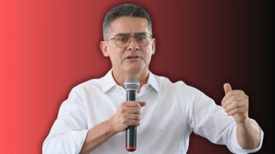 Gestão de David Almeida é fortemente reprovada em saúde e transporte público, aponta pesquisa