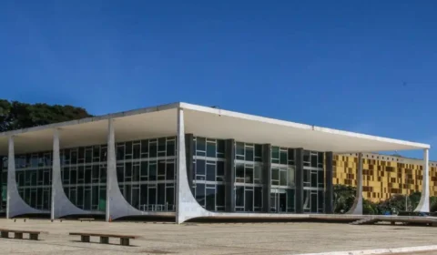 STF pode julgar em novembro ações sobre retirada de conteúdo digital