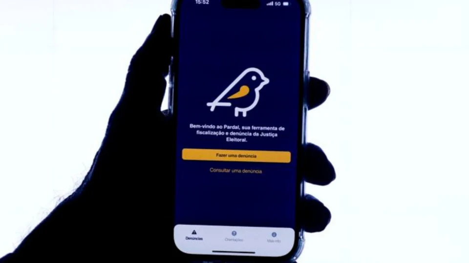 Aplicativo ‘Pardal’ registra 66 denúncias de propaganda irregular no Amazonas