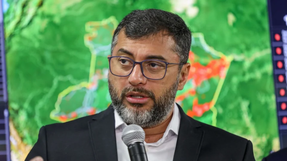 Governo Lula mente ao dizer que Amazonas não pediu ajuda para seca e queimadas, aponta Wilson