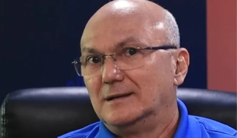 Menezes: ‘Prefeito é um grande mentiroso e um desrespeito com o cidadão manauara’