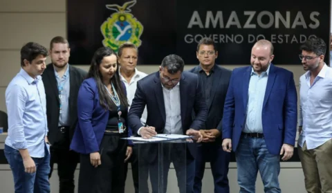 Wilson Lima assina convênio para implantação do Água Boa em 25 comunidades rurais