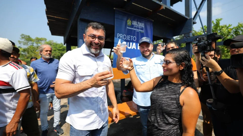 Wilson Lima entrega sistema do projeto Água Boa para famílias da zona rural de Manaus