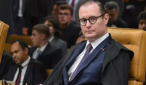 Zanin nega recurso da Starlink para derrubar bloqueio de contas