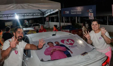 Patrícia Lopes dá início à campanha à reeleição com adesivaço em Presidente Figueiredo