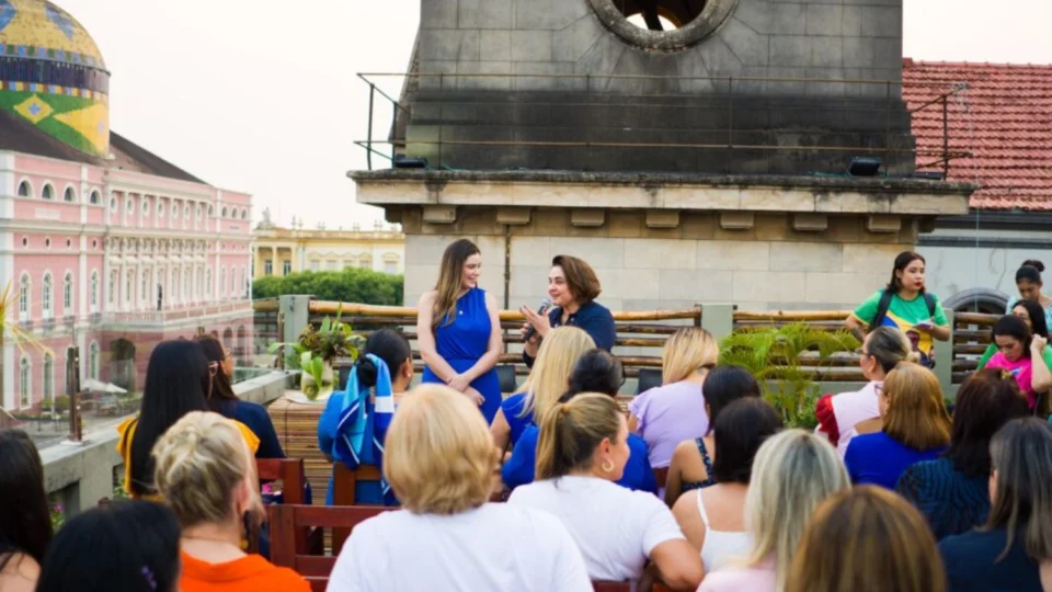 Maria do Carmo reúne candidatas a vereadoras para falar da participação feminina na política