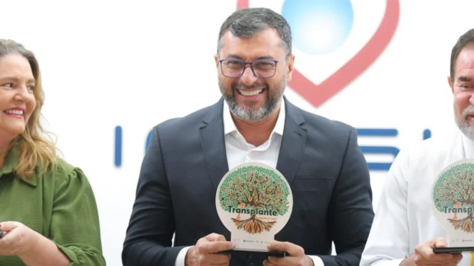 Wilson Lima anuncia implementação de transplantes de fígado no Hospital Delphina Aziz