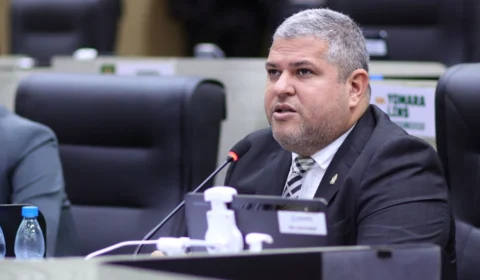 Elan Alencar destaca eventos importantes em sessão plenária da Câmara de Manaus