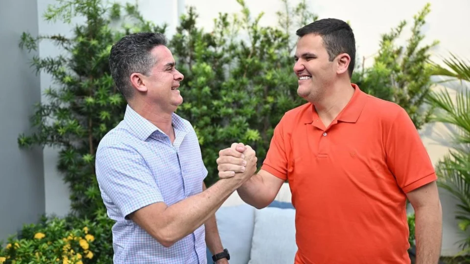 “A escolha foi sob a concordância dos partidos aliados”, afirma David sobre o vice Renato Júnior