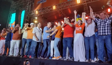 Com Omar e Braga como aliados, David lança candidatura para reeleição