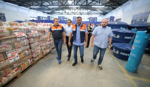 Wilson Lima mobiliza Operação Estiagem com 300 toneladas de ajuda humanitária e logística