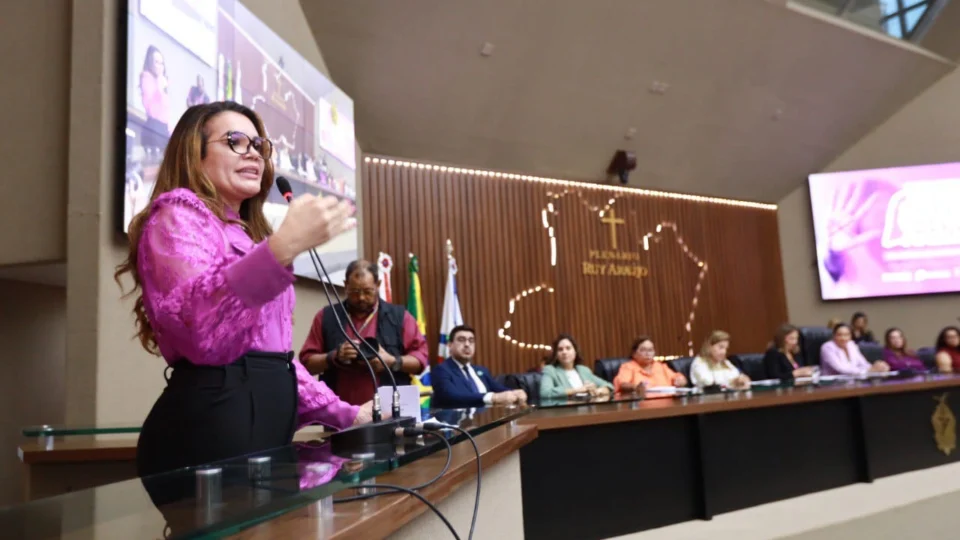 Alessandra Campelo lança Observatório da Mulher com dados atualizados da violência no Amazonas