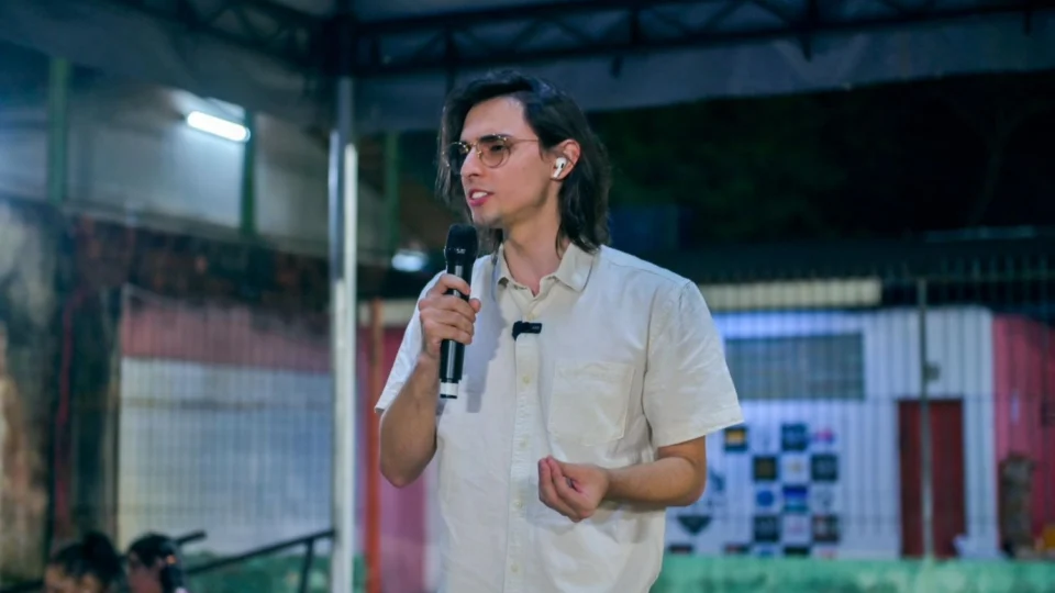 Justiça Eleitoral concede liminar para proibição de propaganda eleitoral com ofensas a Amom Mandel