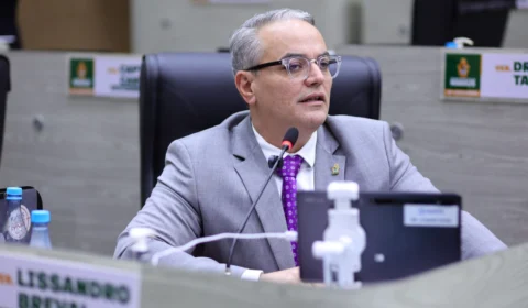 Lissandro Breval denuncia ao TCE-AM problemas na obra do Viaduto Rei Pelé