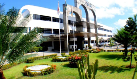 Após decisão judicial, concurso da Câmara Municipal de Manaus é retomado