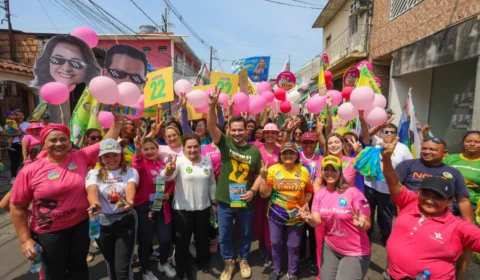 Capitão Alberto Neto e Maria do Carmo agitam zona Oeste com a ‘Caminhada das Mulheres’
