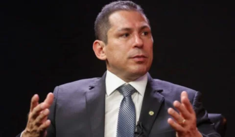 Marcelo Ramos lidera índice de rejeição entre candidatos à prefeitura de Manaus, mostra pesquisa