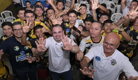 Roberto Cidade movimenta a campanha na zona Norte, neste sábado (21)