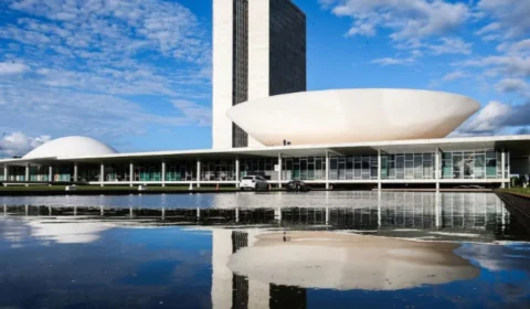 Parlamentares já torraram este ano R$166 milhões ‘ressarcindo’ despesas