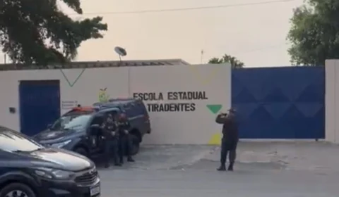 David reage ao crescimento de Roberto Cidade pondo Guarda Municipal na frente de escolas estaduais