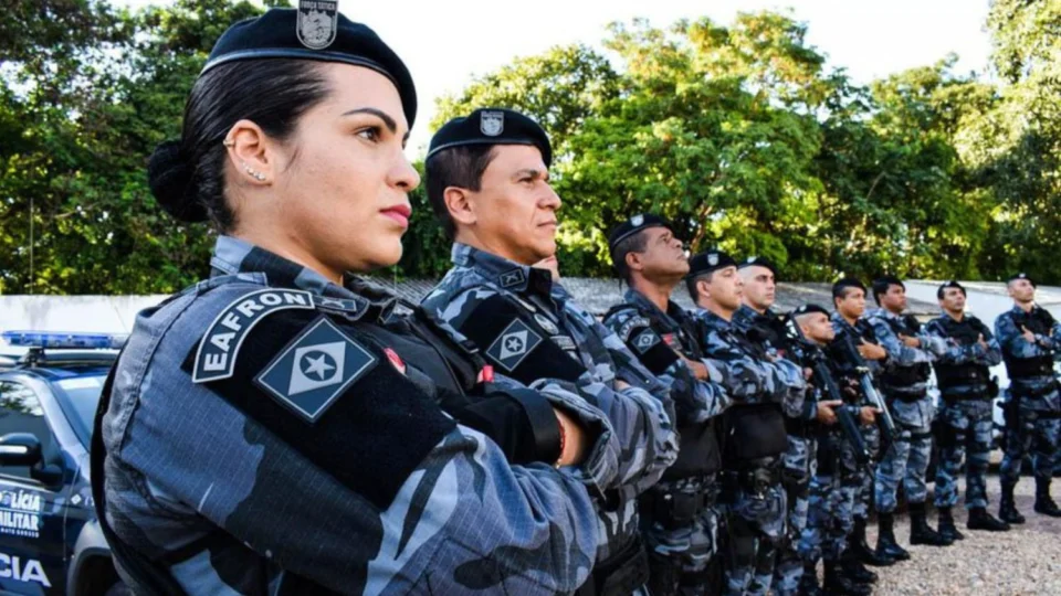 Projeto acaba com discriminação em concursos para PMs e Bombeiros