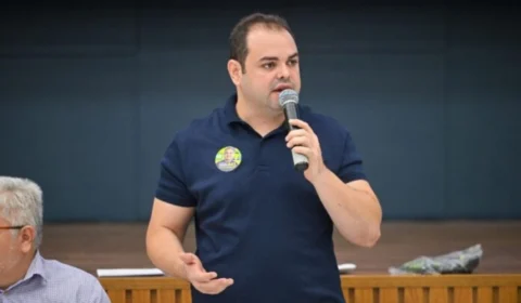 Após ser alvo de discriminação, Roberto Cidade denuncia adversários na Justiça