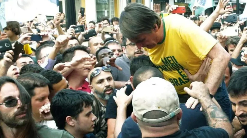 Atentado a faca em Jair Bolsonaro completa 6 anos