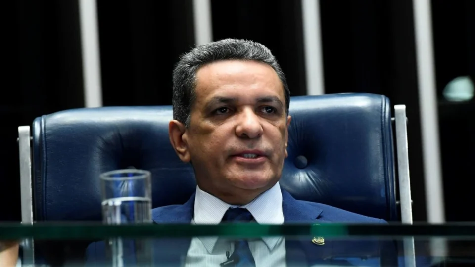 Mecias de Jesus critica veto a adiamento de parcelas em caso de seca ou inundação