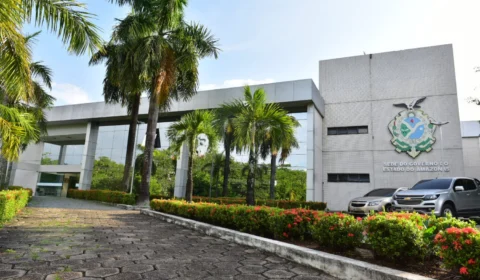 Governo decreta ponto facultativo nesta sexta-feira no Amazonas