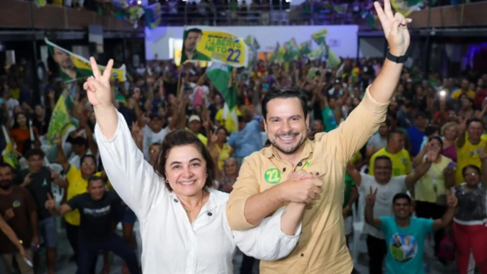 “Vamos resgatar o orgulho e a esperança dos manauara”, diz Capitão Alberto Neto