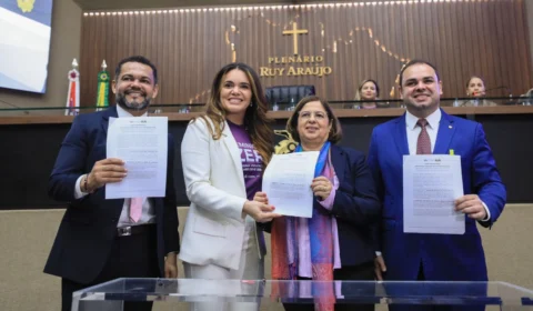 Presidente da Aleam e ministra das Mulheres reforçam ações de combate ao feminicídio no estado