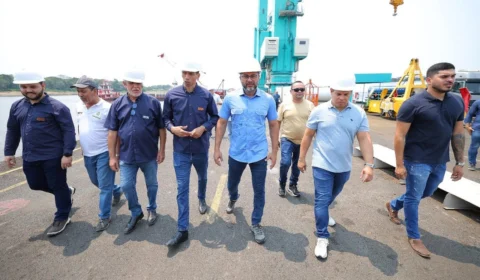 Wilson Lima viabiliza portos provisórios para garantir abastecimento durante estiagem no Amazonas