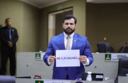 Capitão Carpê desafia prefeito de Manaus a entregar listagem de ruas asfaltadas