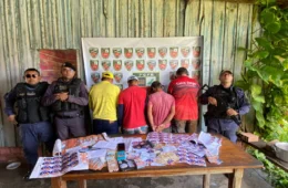 Vídeo: pessoas ligadas a campanha de vereador são presas por compra de votos em Manaquiri