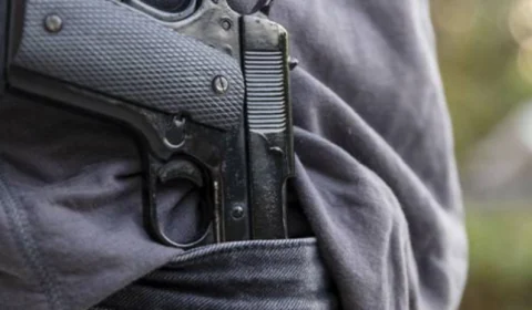 Transportar armas e munições está proibido entre os dias 5 e 7 de outubro