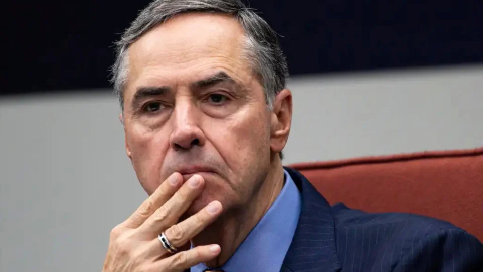 “Não se mexe em instituições que estão funcionando”, diz Barroso