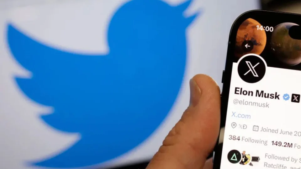 Deputados celebram a volta da rede social X no Brasil: ‘Fim da censura’