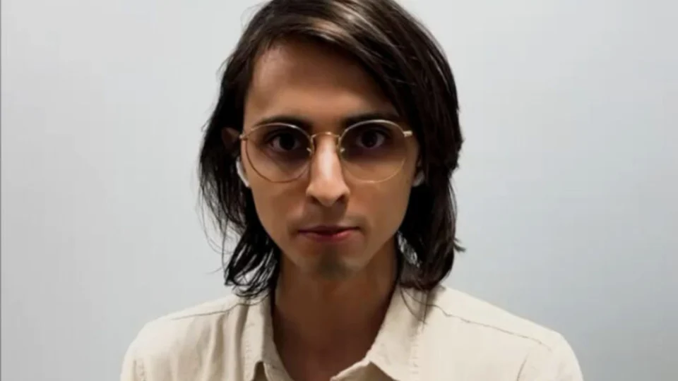 Amom denuncia perseguição e ameaças em shopping de Manaus