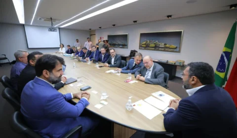 Wilson Lima apresenta projetos sustentáveis do Amazonas em reunião com delegações da Alemanha