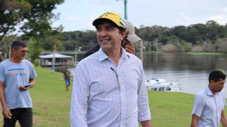 Prefeito reeleito de Itacoatiara, Mário Abrahim, pede aumento salarial para R$27 mil