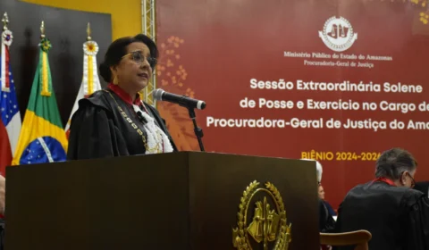 Leda Mara toma posse como procuradora-geral de Justiça do MPAM