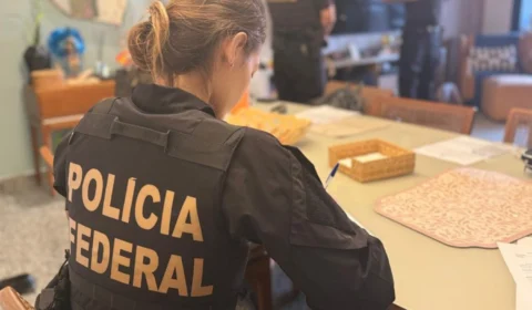 Após governo exonerar membros da alta cúpula, PF realiza ‘Operação Tupinambarana Liberta’